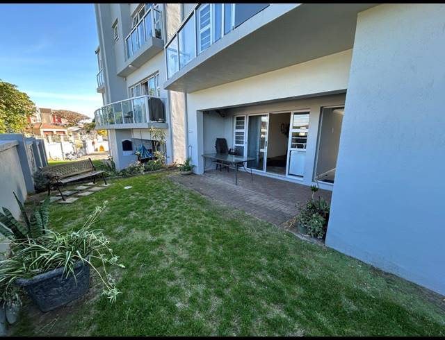 3 BEDROOM APARTMENT FOR SALE IN ASTON BAY